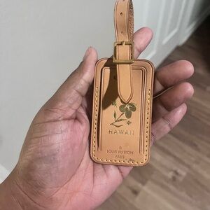 Louis Vuitton vachetta luggage tag